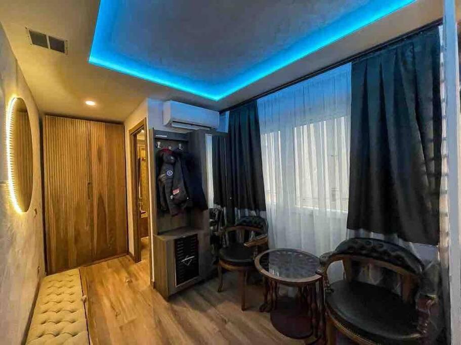 New Luxury 3-Bedroom Apartment Segovia Exterior foto